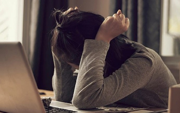 Cô gái thu nhập 10 - 20 triệu đồng/tháng vẫn nhẵn túi, ai cũng bàng hoàng khi biết lý do thực sự